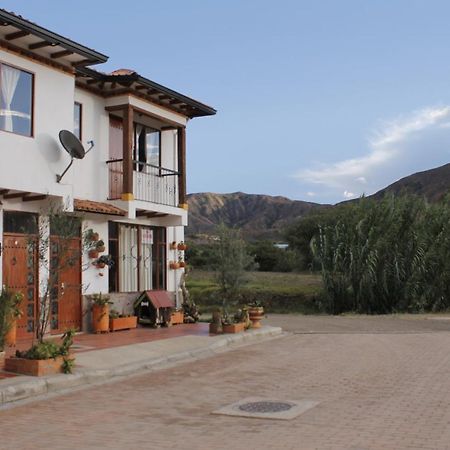 Villa Del Sol - Apartamentos Turisticos Sáchica エクステリア 写真